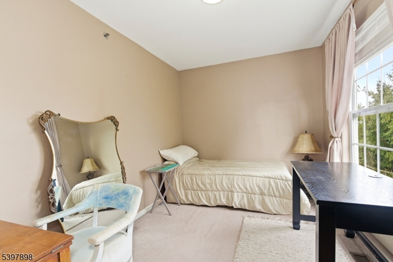 Warren Heights - Residential