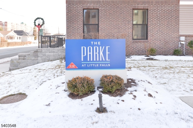 The Parke at Little Falls - Residential Lease