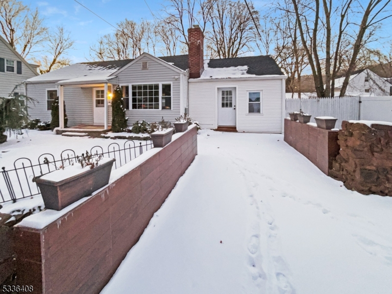 MIDDLEBUSH HEIGHTS - Residential