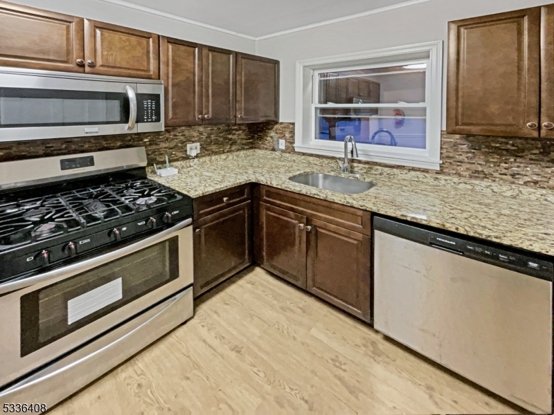 MIDDLEBUSH HEIGHTS - Residential