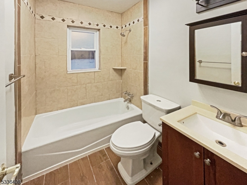 MIDDLEBUSH HEIGHTS - Residential