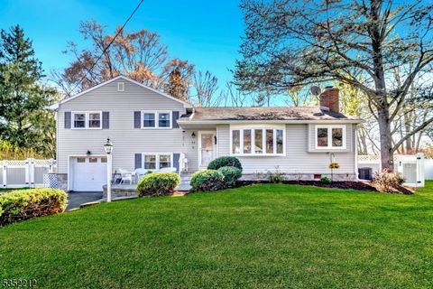 32 Briar Cir, Green Brook Twp., NJ 08812 - MLS#: 3958043