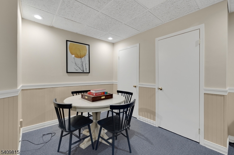 Murray Hill Square - Residential