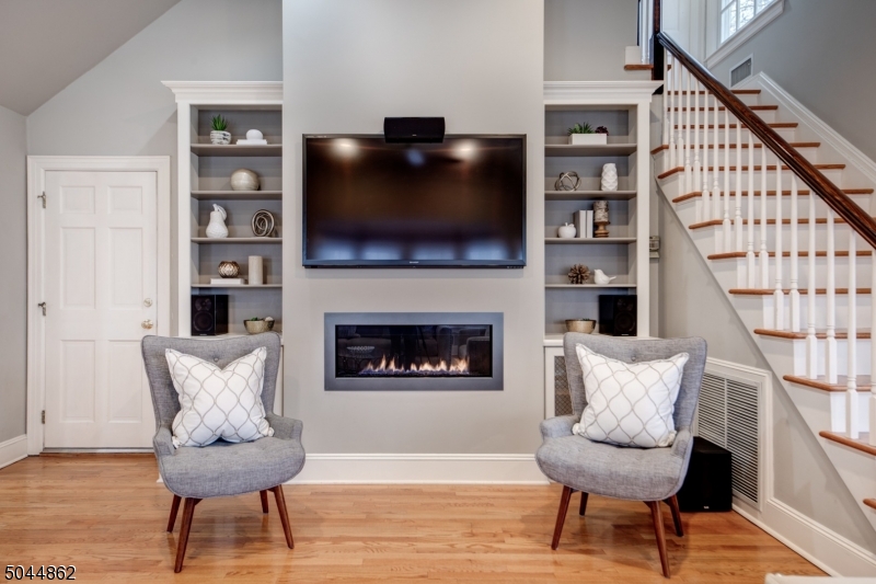 Old Short Hills - Residential