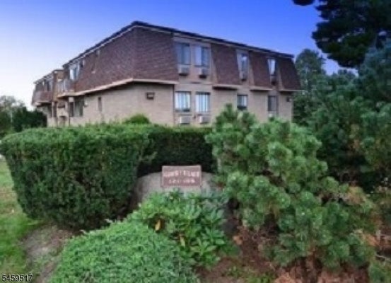 121 GROVE ST APT 3, CLIFTON, NJ 07013 - Image d4e216faa88b60223519e43988edf72b/4064288619