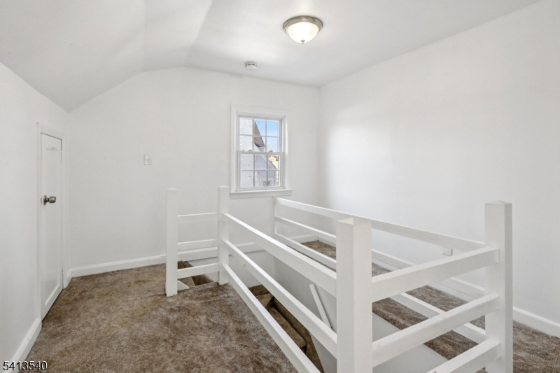 Sunny Side - Residential