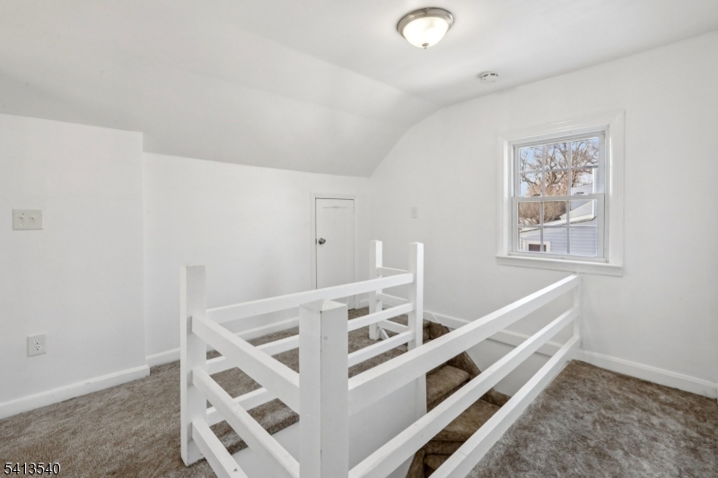 Sunny Side - Residential