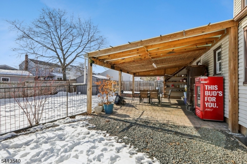 Sunny Side - Residential