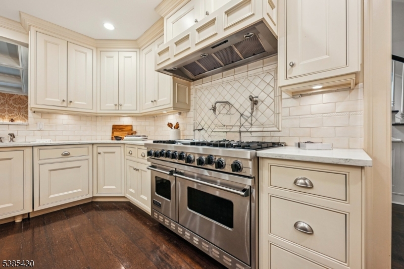 WOODFIELD ESTATES - Residential