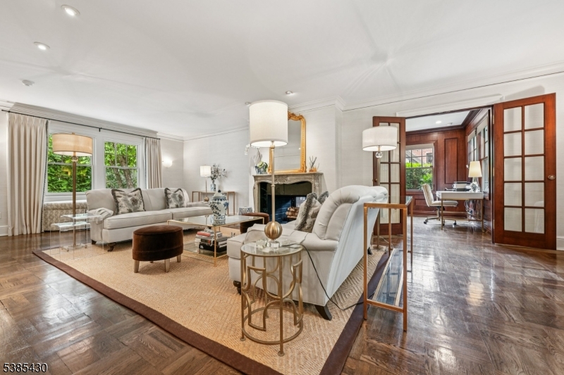 WOODFIELD ESTATES - Residential