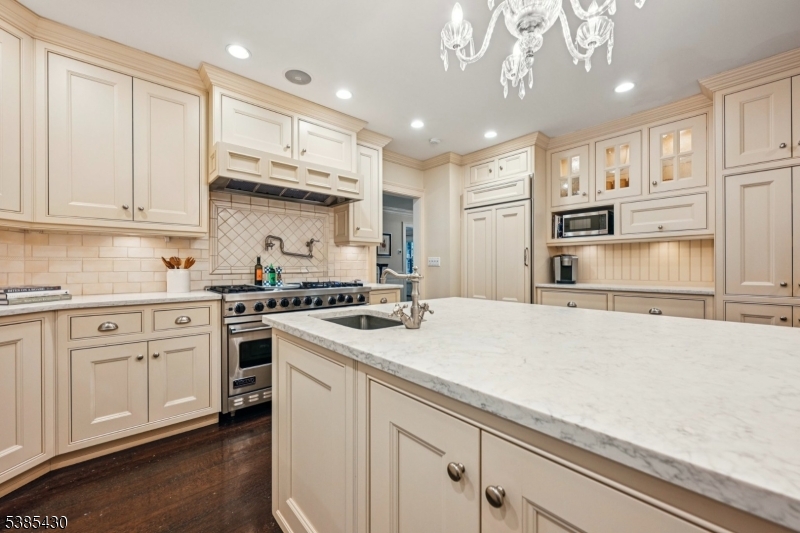 WOODFIELD ESTATES - Residential