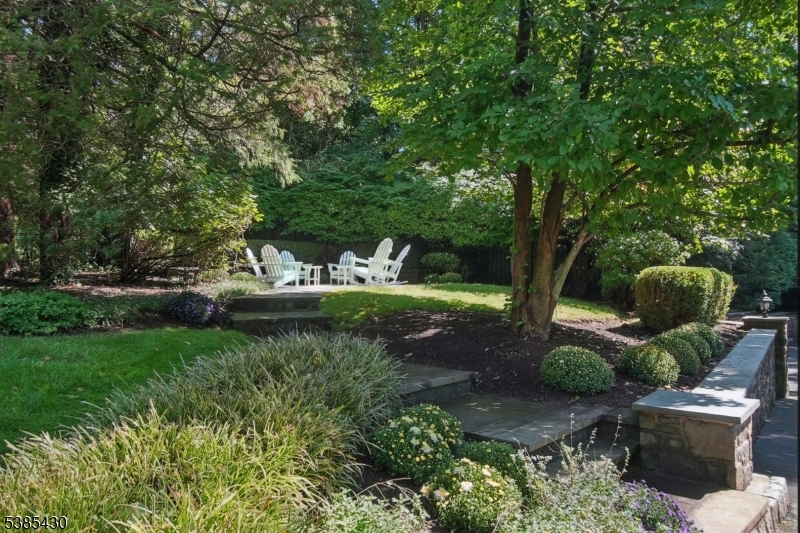 WOODFIELD ESTATES - Residential