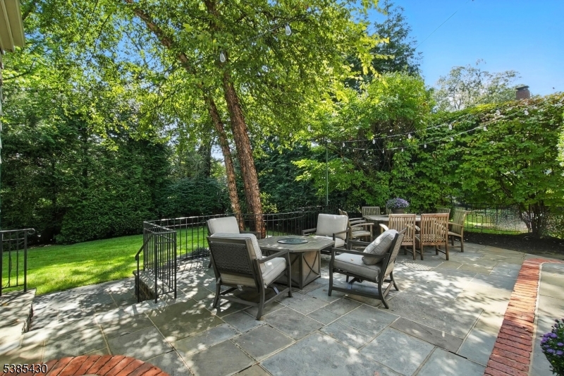 WOODFIELD ESTATES - Residential