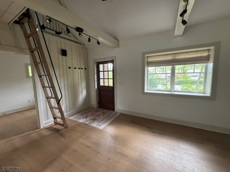 Culvers Lake - Residential Lease