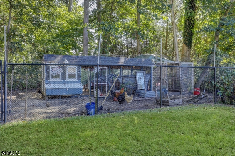 Country Oaks - Residential