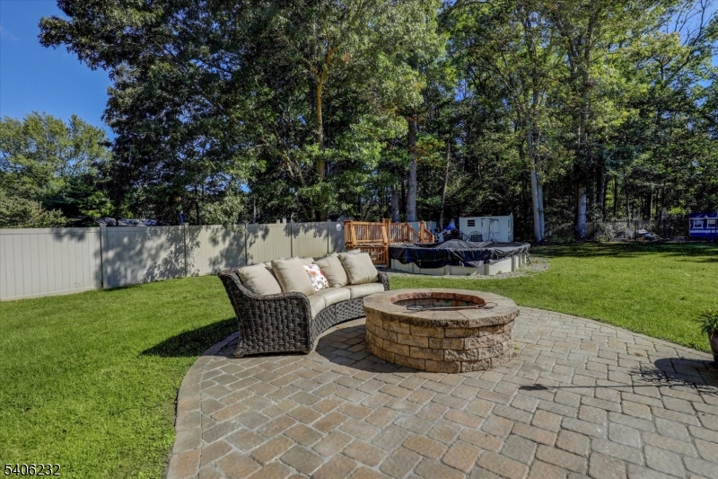 Country Oaks - Residential