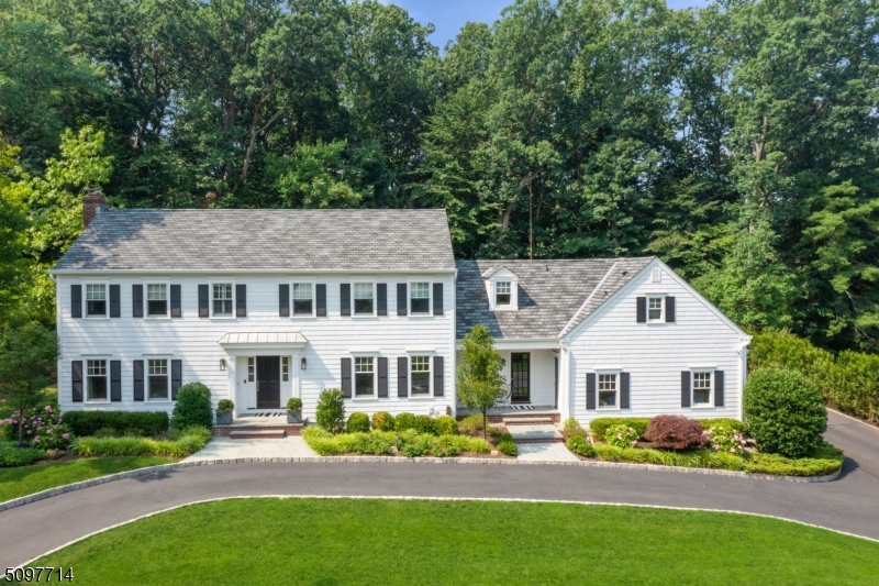 OLD SHORT HILLS - Residential