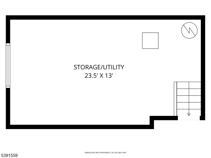 Main image without alt text