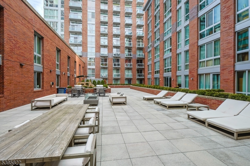 Gulls Cove - Downtown - Residential Lease