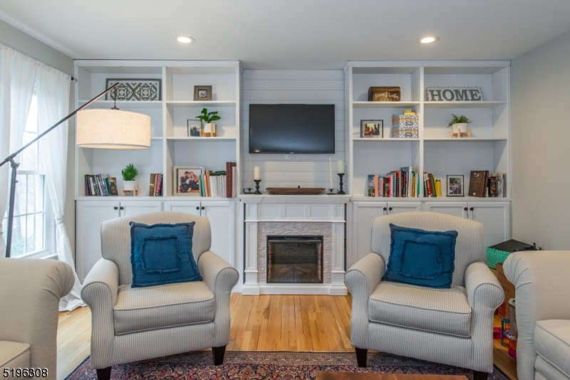 Shongum Lake - Residential