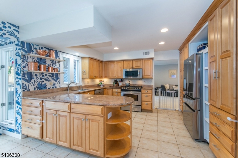 Shongum Lake - Residential