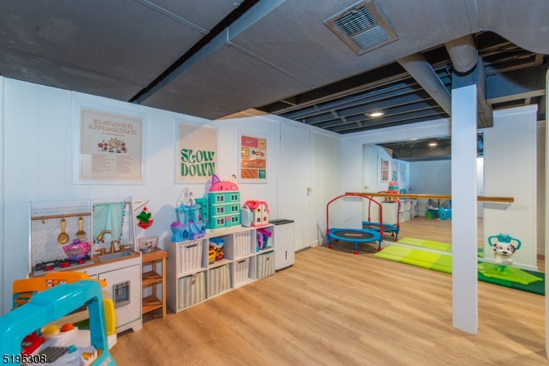 Shongum Lake - Residential