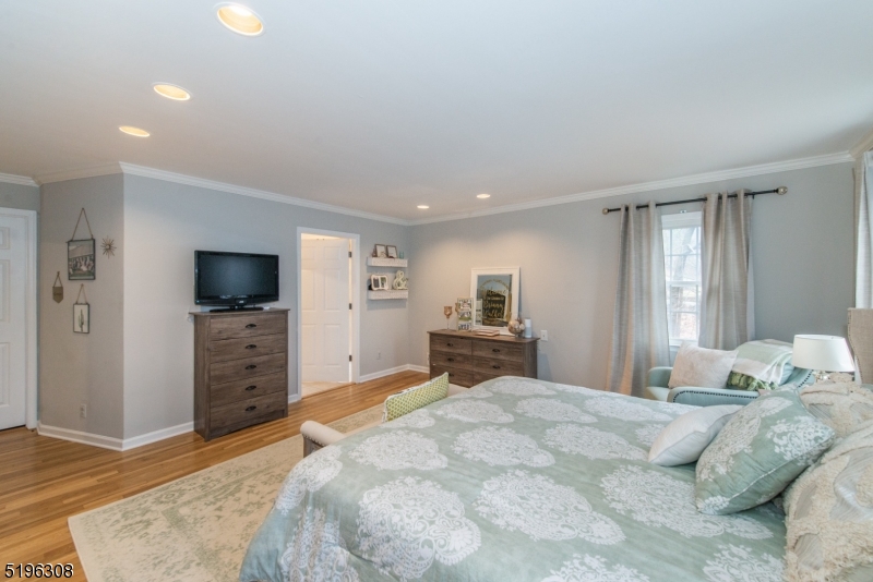 Shongum Lake - Residential