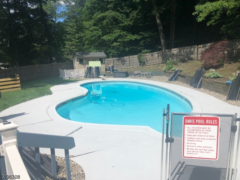 Shongum Lake - Residential