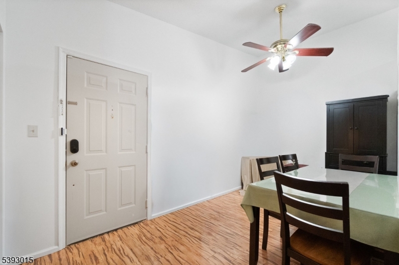 Society Hill at Somerset 3 - Residential