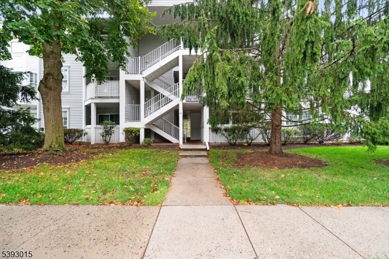 Society Hill at Somerset 3 - Residential