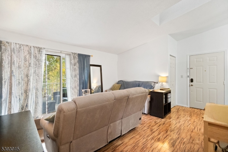 Society Hill at Somerset 3 - Residential