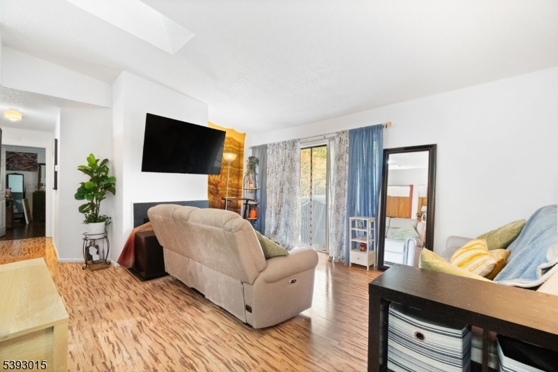 Society Hill at Somerset 3 - Residential