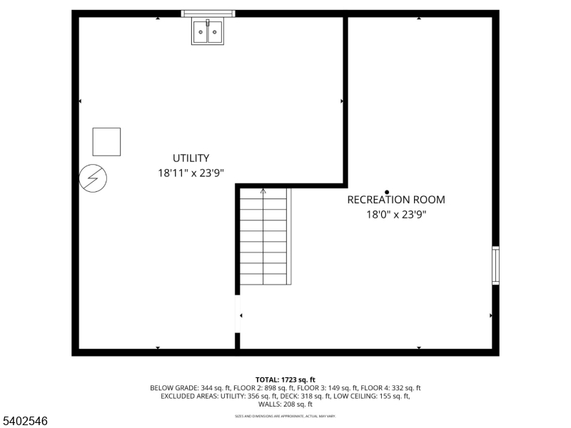 Main image without alt text