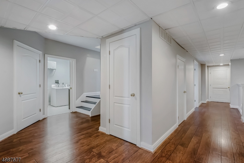 HILL - Residential
