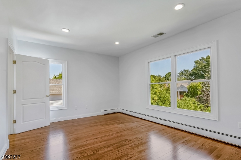 HILL - Residential