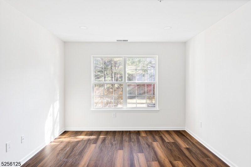 THE GLENS - Residential