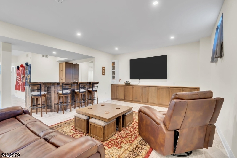 Airport Road Estates - Residential