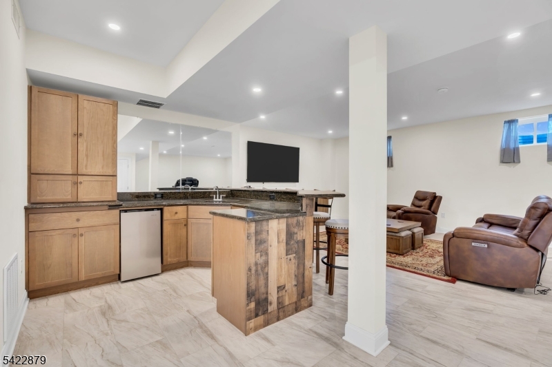 Airport Road Estates - Residential