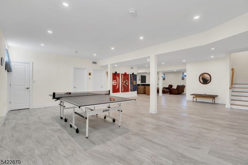 Airport Road Estates - Residential