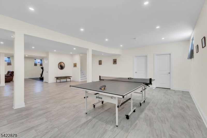 Airport Road Estates - Residential