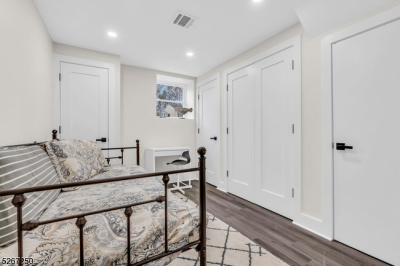 Home Not in Flood Zone - Residential