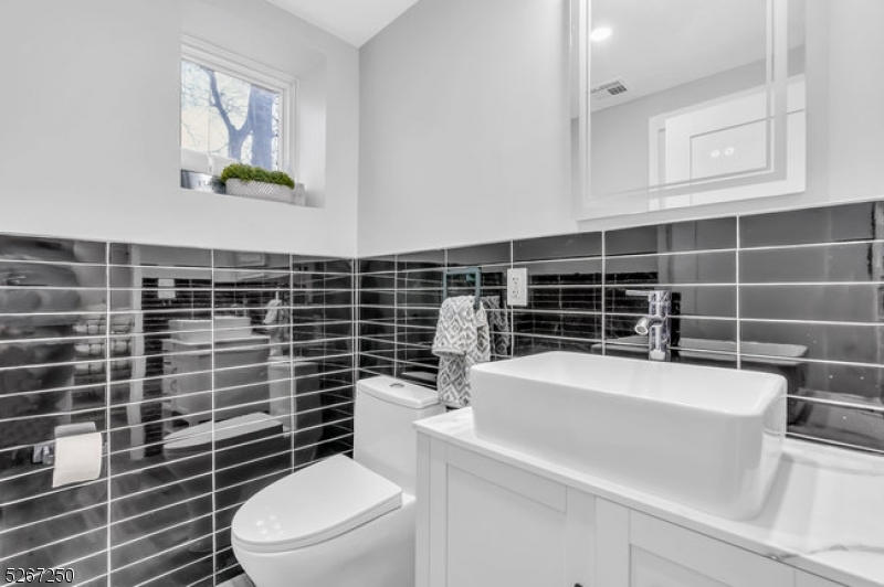 Home Not in Flood Zone - Residential