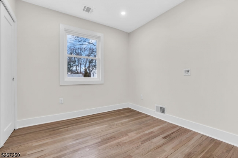 Home Not in Flood Zone - Residential