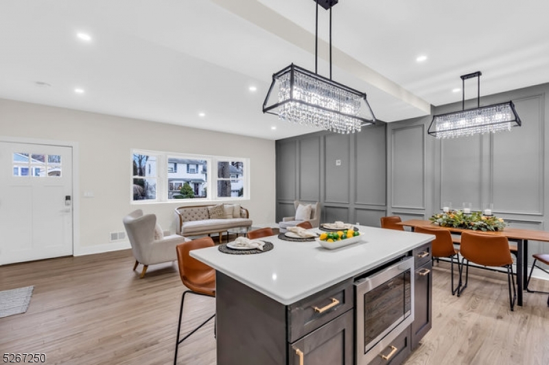 Home Not in Flood Zone - Residential