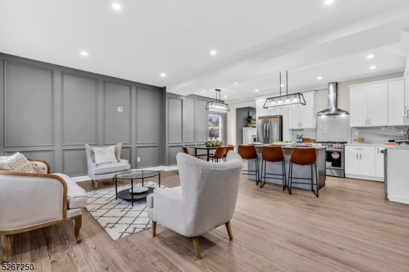 Home Not in Flood Zone - Residential