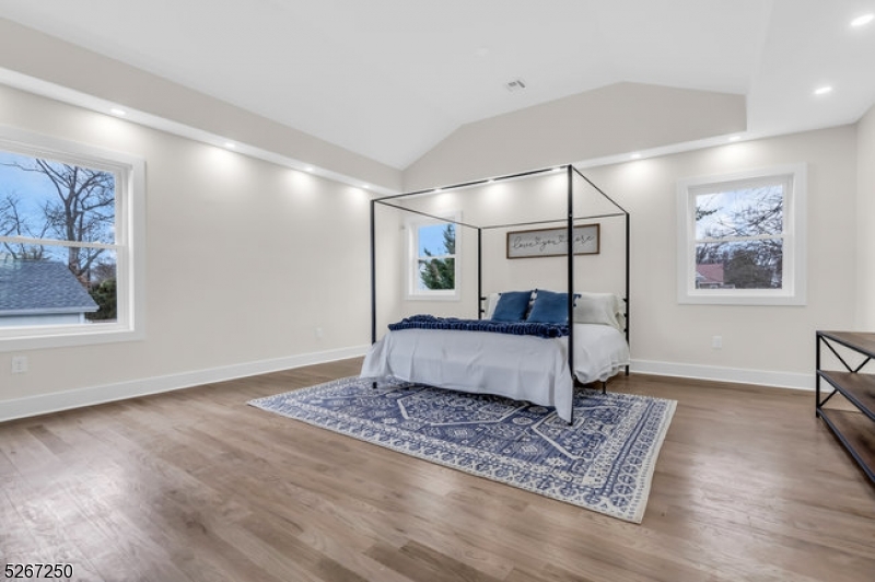 Home Not in Flood Zone - Residential