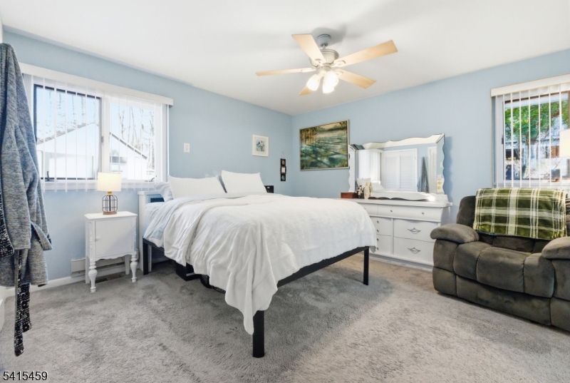 White Meadow Lake - Residential