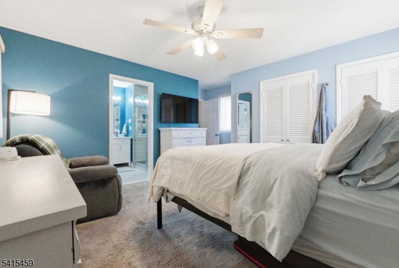 White Meadow Lake - Residential