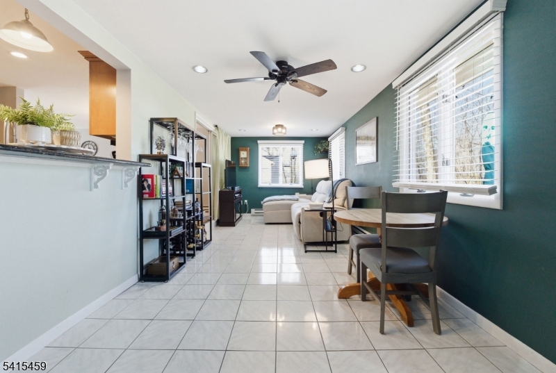 White Meadow Lake - Residential