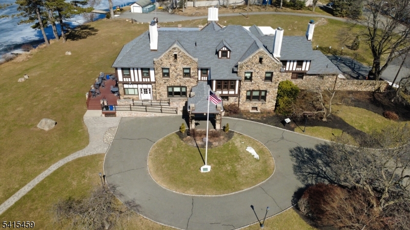 White Meadow Lake - Residential